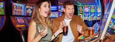 Pemain menikmati sesi slot online umi777 lewat perangkat mobile dengan tampilan grafis premium